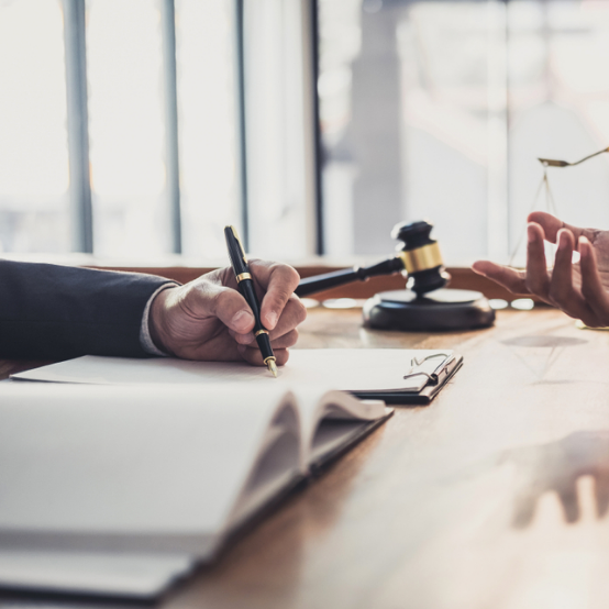 النزاعات-والتقاضي